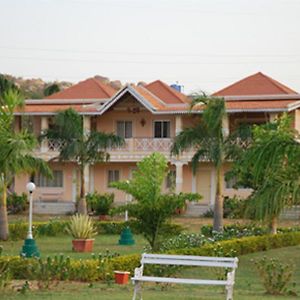 Kishkinda Heritage Resort